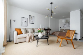 Sodermalm Serenity Modern Apt for 4 in Stockholm